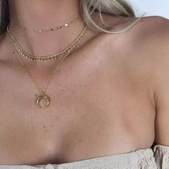 {Kennedy} boho crescent chain necklace - Picture 2 of 4